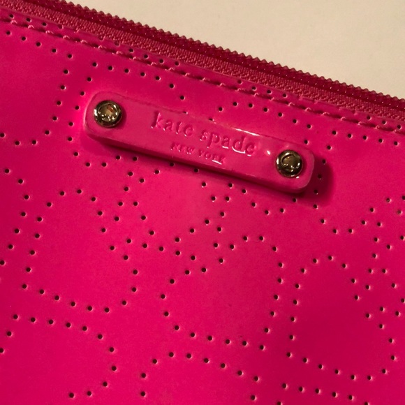 Kate Spade pouch case tablet makeup hot pink heart - Picture 2 of 6